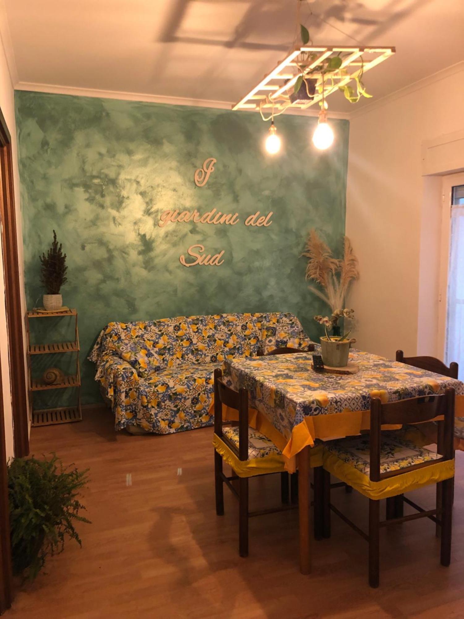 I Giardini Del Sud Lägenhet Barletta Exteriör bild